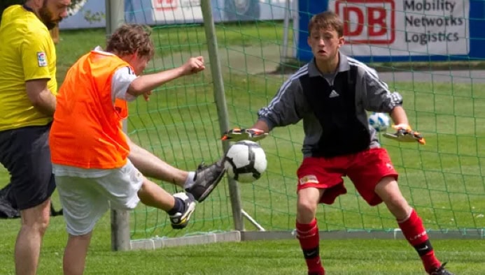 fußballcamp olympiapark in charlottenburg, berlin