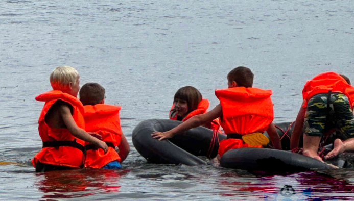 schwimmcamp auf dem biedenkopf in hessen