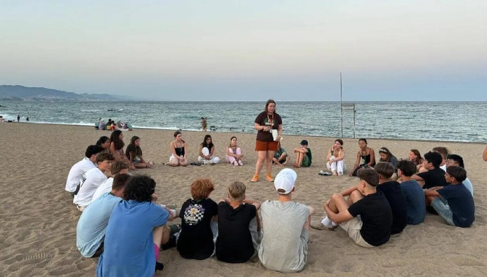 beach & windsurfcamp in barcelona beach & windsurfcamp in barcelona